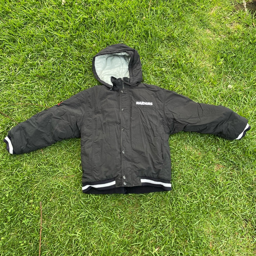 Y2K OAKLAND RAIDERS PUFFER JACKET YOUTH SIZE XL 18-22 HOODED NFL SUNDAY REEBOK